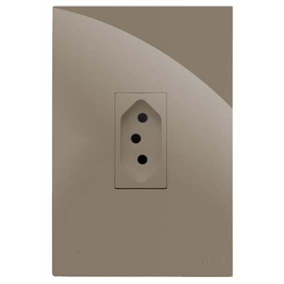 Conjunto Tomada 10a Vertical 4x2 - RECTA FENDI GLOSS Conjunto Tomada 10a Vertical 4x2 - RECTA FENDI GLOSS